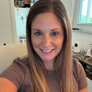 Meet your Posher, Brooke